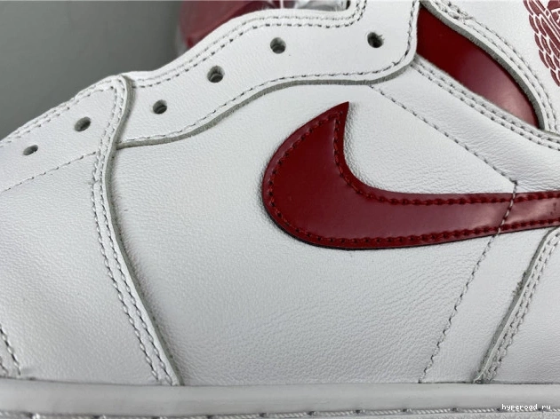 Retro Jordan (2017) 555088-103 Metallic Air Red 1 0520
